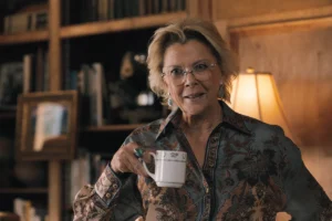 Beulah's blue paisley print blouse on Dutton Ranch