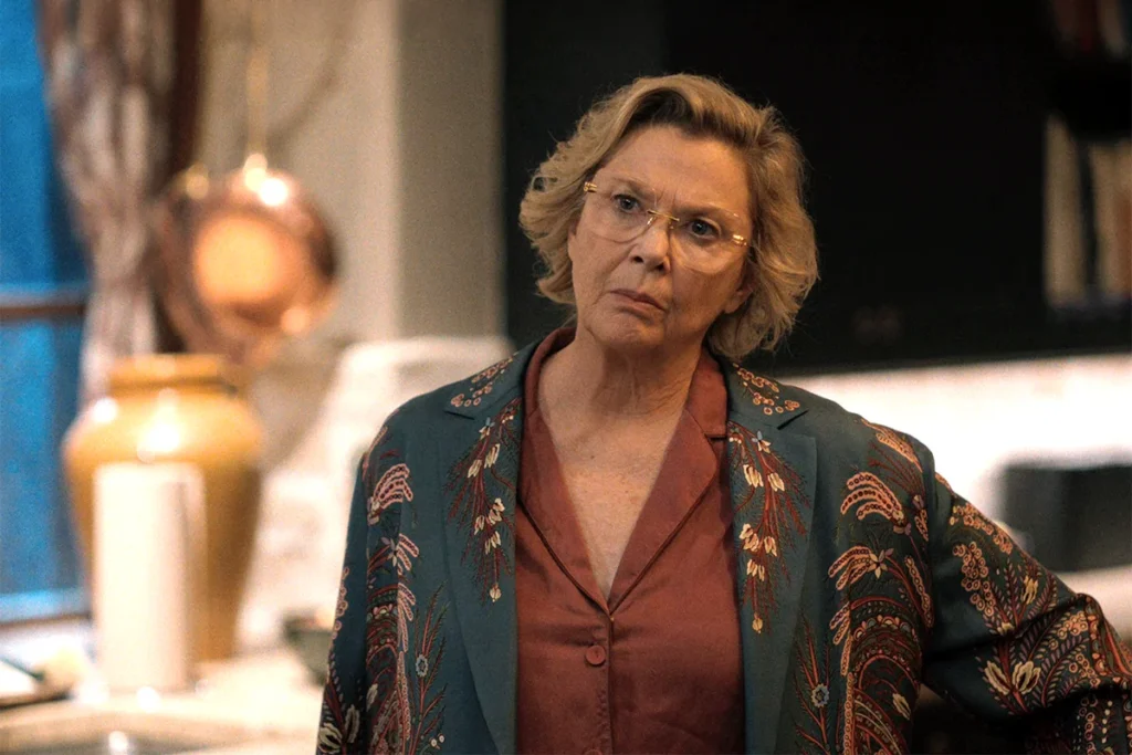 Beulah's blue print jacket on Dutton Ranch