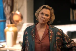 Beulah's blue print jacket on Dutton Ranch