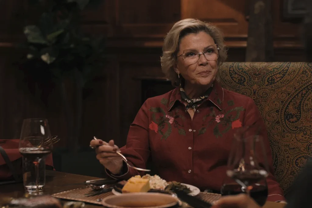 Beulah's red embroidered shirt on Dutton Ranch